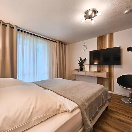 Inn-side *